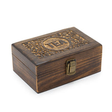 Load image into Gallery viewer, Medium Mango Carved Tea Box