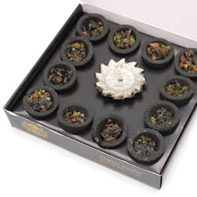 Load image into Gallery viewer, Box of 12 Resin Cups - Three Kings